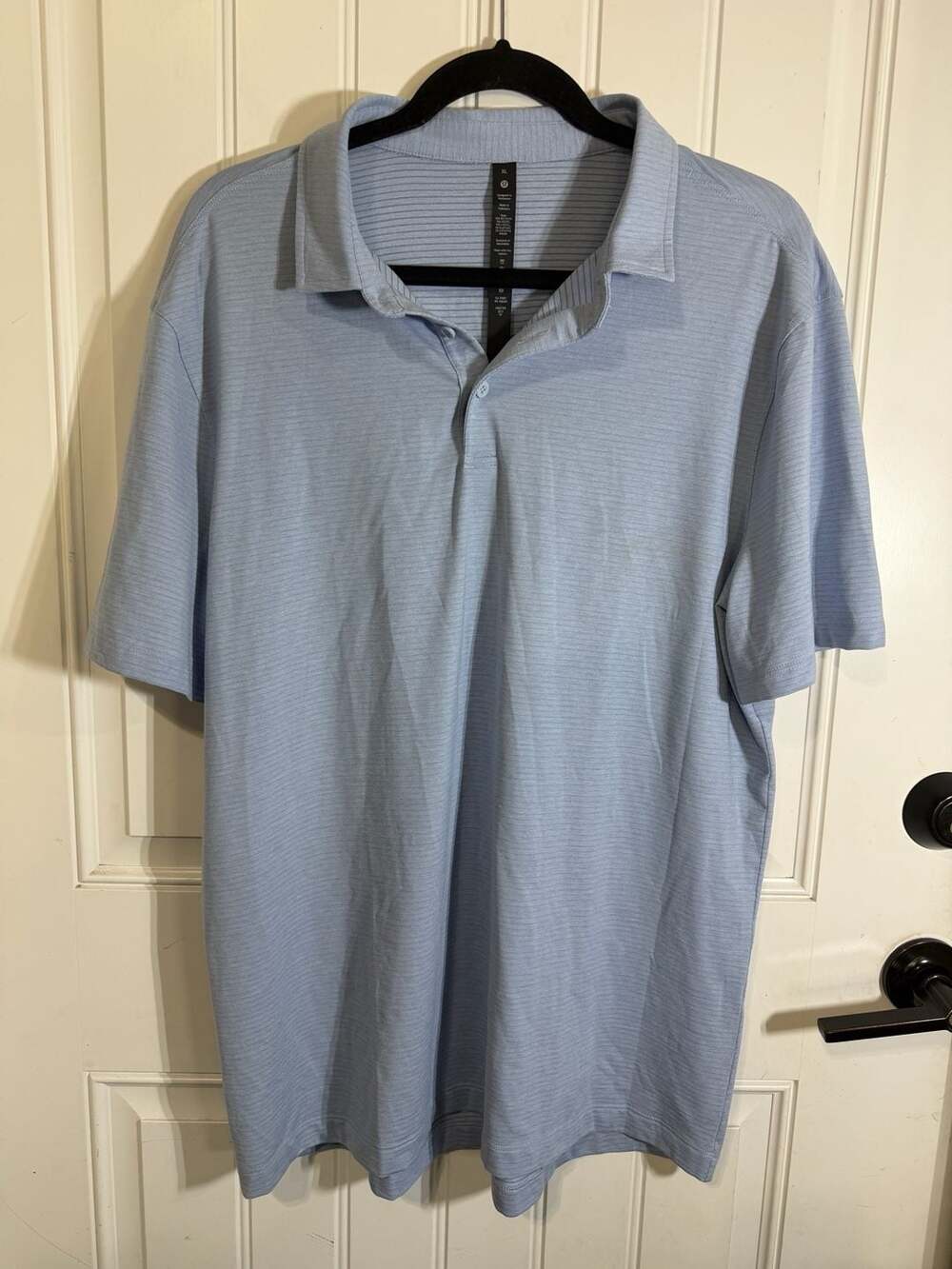 Lululemon Men's Metal Vent Tech Polo Shirt XL Blue Striped Short Sleeve Golf